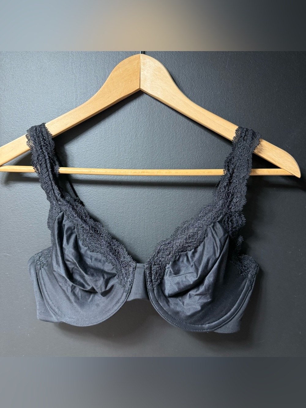 Wacoal Women's Softly Styled Underwire Bra